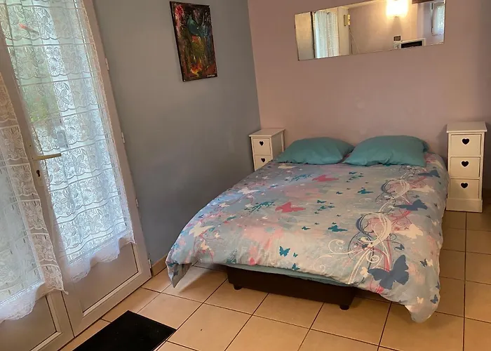 Apartment Equipe Proche Paris Et Versailles Chaville
