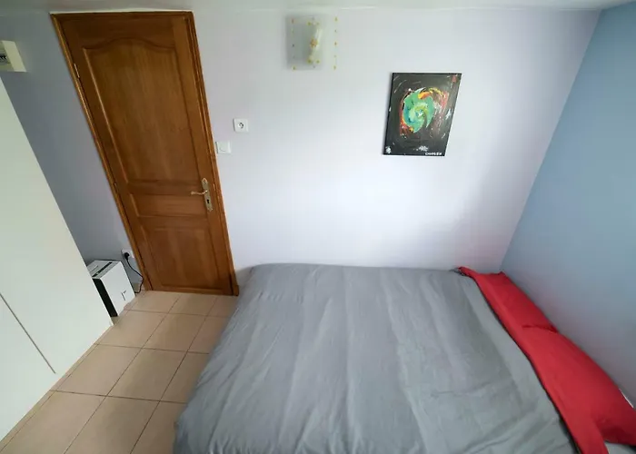 Equipe Proche Paris Et Versailles Apartment Chaville